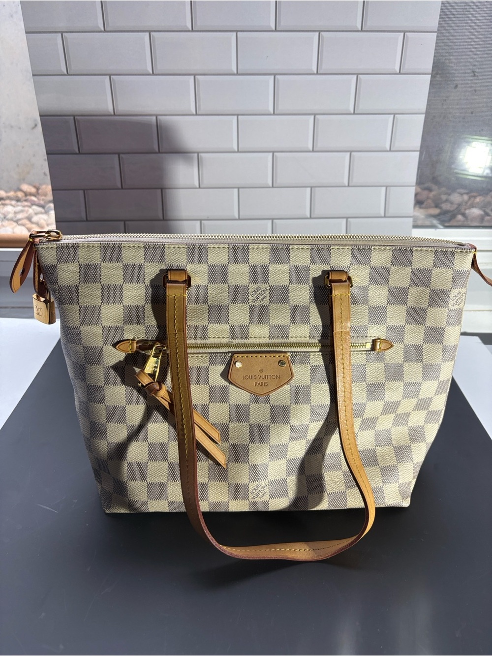 Louis Vuitton - Damier Azur Iéna MM - Pre-Loved